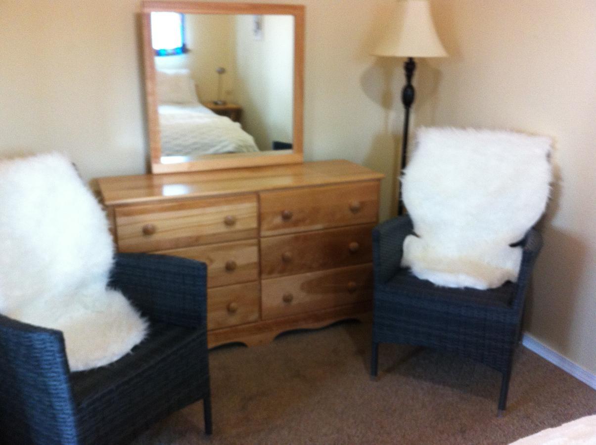 Eagle Bear Lodge Tatla Lake Esterno foto