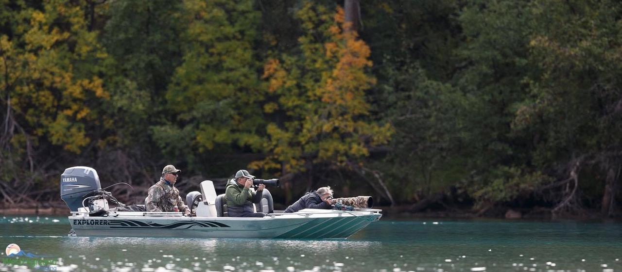 Eagle Bear Lodge Tatla Lake Esterno foto
